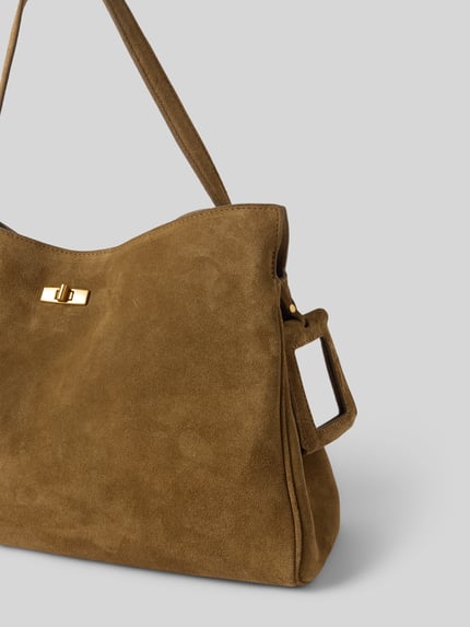 Produktfoto, Handtasche aus reinem Leder Modell 'Valentin' von MANGO in Braun mit goldfarbenem Klickverschluss, samtige Textur, rechteckige Form, Maße: 32x26x12 cm, Schulterriemen 54 cm, Hauptfach und Reißverschluss-Innenfach