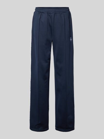 Produktfoto, Sportliche Trackhose mit geradem been van Review in donkerblauw, kanten element aan zijnaad, bies, geborduurd logo, binnenbeenlengte maat S 39 cm