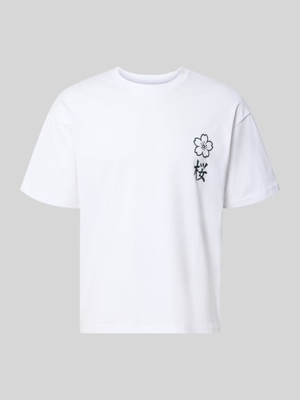 Produktfoto, Relaxed Fit T-Shirt aus reiner Baumwolle Modell "DYLAN" von JACK & JONES, weiß mit schwarzem Print-Detail, Rundhalsausschnitt