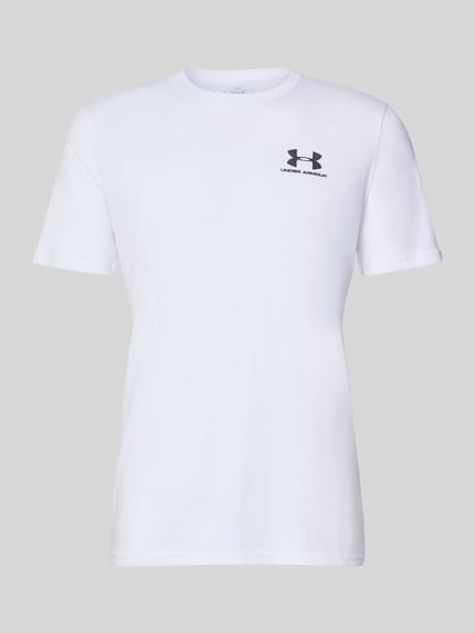 Produktfoto, weißes Regular Fit Sport-T-Shirt aus Baumwoll-Mix von Under Armour, glatte Textur und kurze Ärmel, Herren Sport-T-Shirt