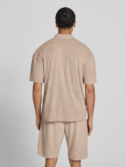 PEGADOR Koszula casualowa o kroju relaxed fit z wyhaftowanym logo model 'Nelas' Szarobrązowy 5