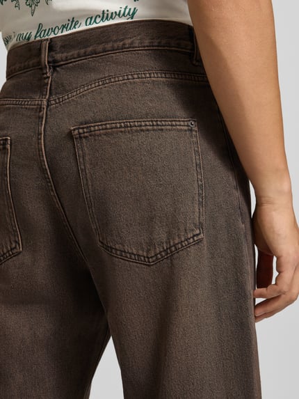 REVIEW Straight Fit Jeans aus reiner Baumwolle im Used-Look Dunkelbraun 3