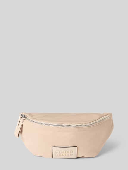 STUDIO BERLIN Bauchtasche mit Logo-Patch Modell 'Spandau' Sand 2