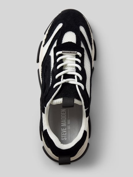 Productfoto, Sneaker aus Leder-Textil-Mix Modell 'Possess-H2' van Steve Madden voor heren met afgeronde punt, vetersluiting, labeldetail, hakhoogte maat 44: 8 cm, schachthoogte maat 44: 7 cm, schachtbreedte maat 44: 8 cm, zwart-wit, opvallende structuur, mix van leer en textiel