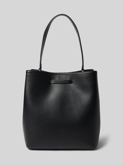 Produktfoto, czarna Henkeltasche mit Kordel von BOSS, lekko połyskująca faktura, widok na gładką powierzchnię, kontekst: damska torba