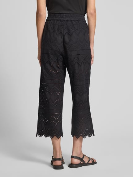 Christian Berg Woman Selection Kuloty o kroju regular fit z haftem angielskim Czarny 5