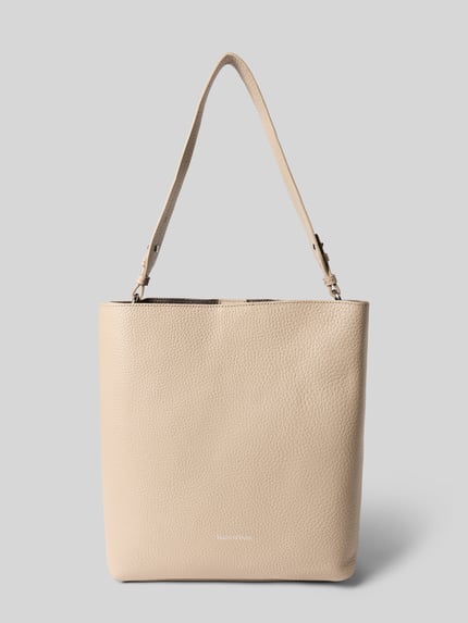 Productfoto, Shopper uit echt rundleer model 'BRINJA' van Marc O'Polo, beige, rechthoekig, met nerfstructuur, labelprägung, afneembare schouderriem.