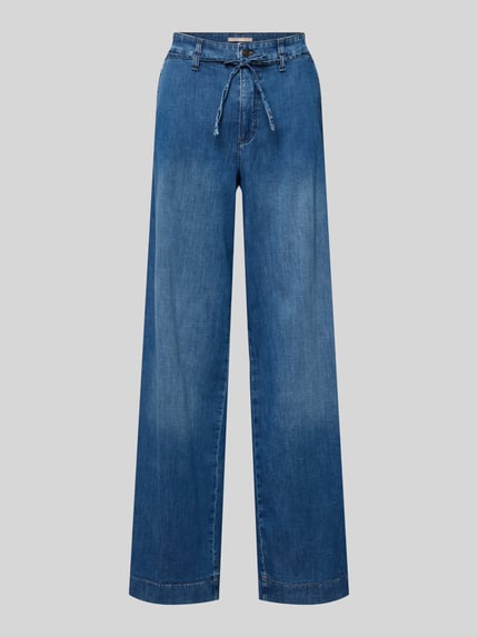 Produktfoto, Wide Leg Jeans mit Bindegürtel Modell 'WENDY' von MAC aus Baumwoll-Elasthan-Mix in mittlerem Blau, Jeans mit geradem Bein, Damen, Bundweite 43 cm, Innenbeinlänge 82 cm, glatte Denimtextur, dezente Waschung.