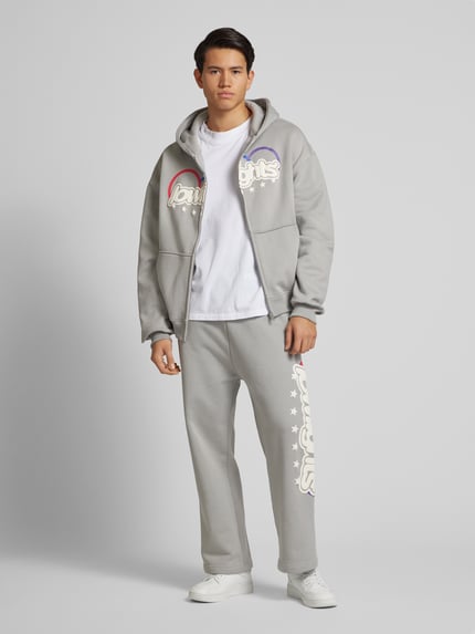 Low Lights Studios Straight Leg Sweatpants mit Label-Print Modell 'Three Ring' Hellgrau 1