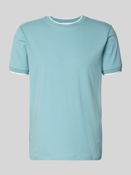 Produktfoto, T-Shirt mit Rundhalsausschnitt und Kontraststreifen von Manuel Ritz, bawełna z elastanem, krój slim fit, kolor jasnoniebieski, długość tyłu w rozmiarze M 69 cm