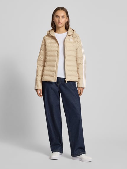 adidas Originals Kurtka pikowana z wyhaftowanym logo Beżowy 1