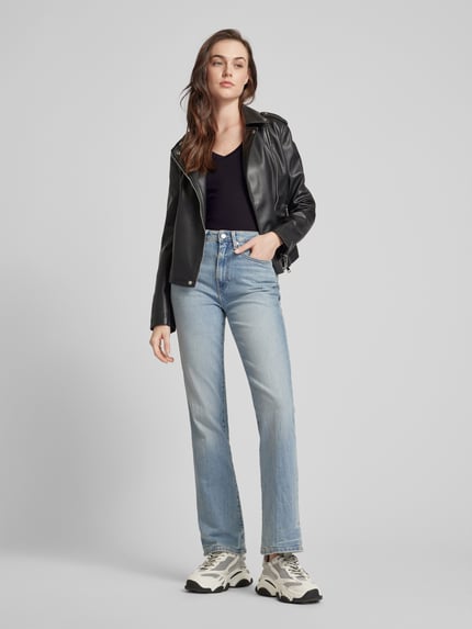 GUESS T-Shirt mit V-Ausschnitt Black 1