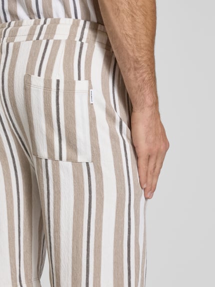 Lindbergh Relaxed fit korte broek met structuurmotief, model 'terry' Zand - 3