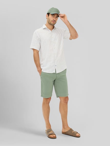 Brax Regular Fit Bermuda aus Baumwoll-Mix Gruen 1