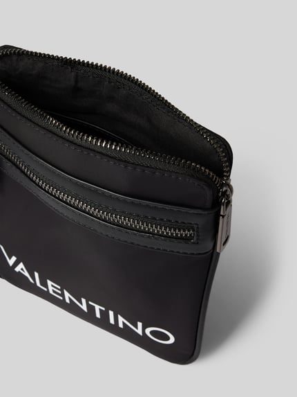 Valentino Bags Crossbody Bag mit Label-Print Modell 'BANDOLIERA KYLO' Black 4