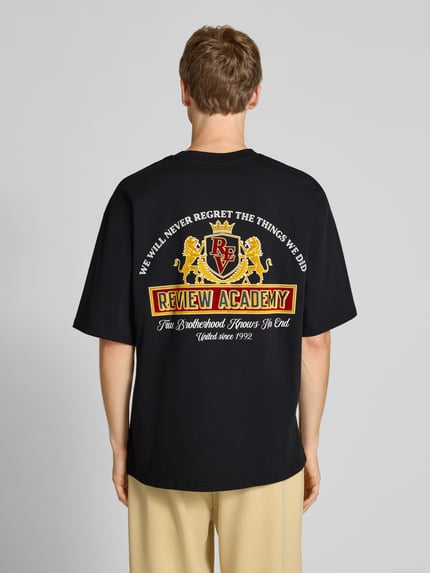 REVIEW T-Shirt mit Label-Patch Black 5