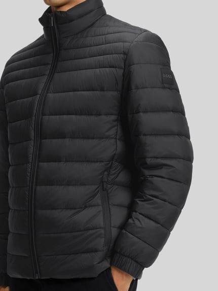 BOSS Orange Steppjacke mit Logo-Patch Modell 'Oden2' Black 6
