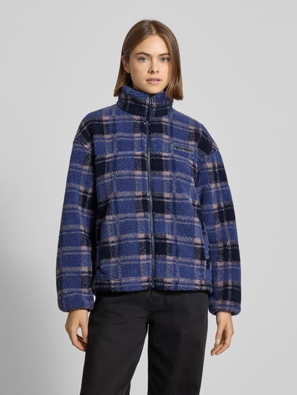 REVIEW Teddybont Jack met opstaande kraag en Labeldetail Marineblauw - 4
