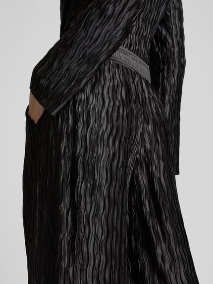 mbyM Wide leg stoffen broek met structuurmotief, model 'Asaka' Zwart - 3