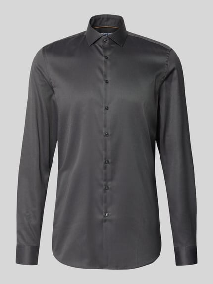 Produktfoto, Slim Fit Businesshemd in Premiumqualität mit extra langem Arm von Jake*s, dunkles Big Twill-Baumwollgewebe, diagonale Nadelstreifen, Kentkragen, sportliche Manschetten, abgerundeter Saum, hochwertige Verarbeitung