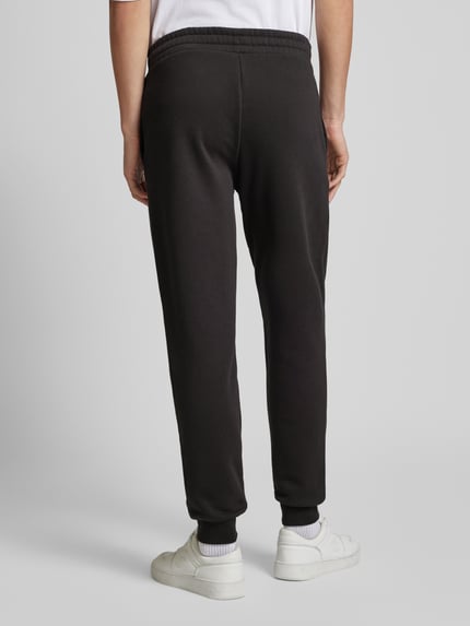 PUMA Performance Sweatpants mit Logo-Stitching Black 5