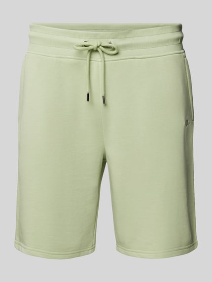GANT Regular Fit Shorts mit elastischem Bund Hellgruen 2