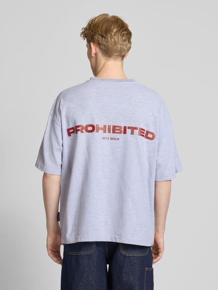 PROHIBITED Relaxed fit T-shirt met extra brede schouders Lichtgrijs gemêleerd - 5
