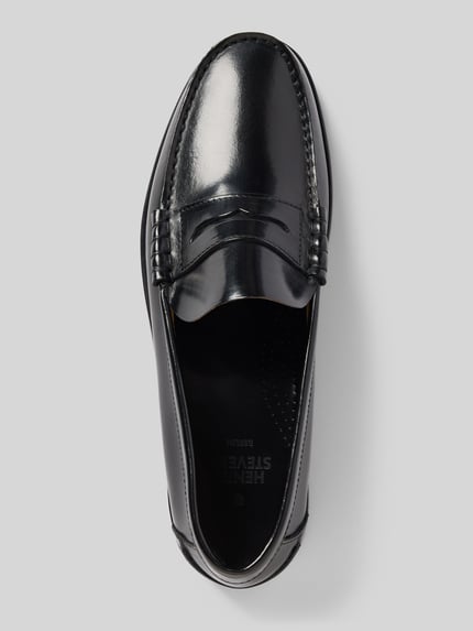 Productfoto, Loafers uit leer model Hunter van Henry Stevens in zwart glad leer met afgeronde punt en comfortmodel, hakhoogte maat 44: 2 cm, schachthoogte: 7 cm, schachtbreedte: 13 cm