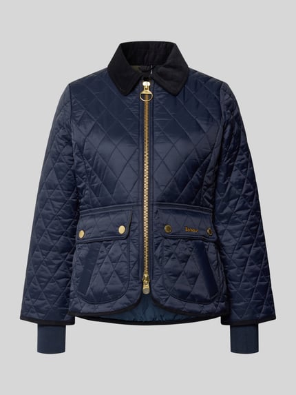 Produktfoto, granatowa kurtka pikowana Slim Fit Steppjacke mit Label-Stitching von Barbour, matowa tkanina, złote detale, damska kurtka pikowana od Barbour