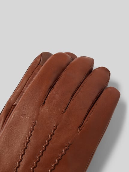 Productfoto, handschoenen uit echt leer met touchscreenfunctie van Akaroa, Model 'Cash', deelnaden, trensje met drukknoopsluiting