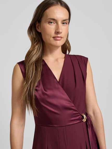 Rinascimento Jumpsuit mit V-Ausschnitt Bordeaux 3