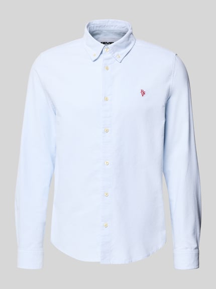 Produktfoto, hellblaues Regular Fit Freizeithemd mit Button-Down-Kragen und Stitching von REVIEW aus reiner Baumwolle, Vorderansicht