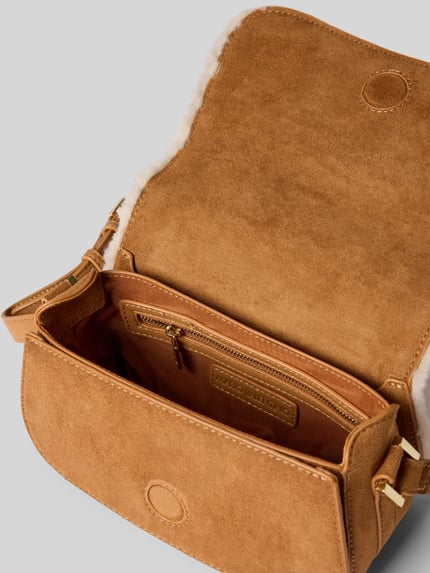 Valentino Bags Umhängetasche mit Label-Patch Modell 'ICELAND' Ecru 4