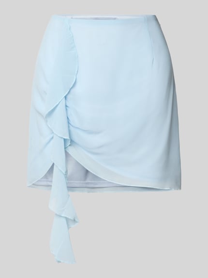 Produktfoto, hellblauer Minirock aus Chiffon mit Volant, gerader Schnitt, Modell 'Ludmilla' von LeGer by Lena Gercke, Damen, Bundweite 38 cm, Gesamtlänge 40 cm, fließende Textur, asymmetrischer Volant, Größe 36.