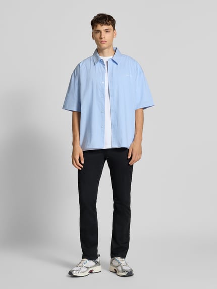 Levi's® Jeansy o kroju slim fit z 5 kieszeniami model ‘511® Slim’ Czarny 1