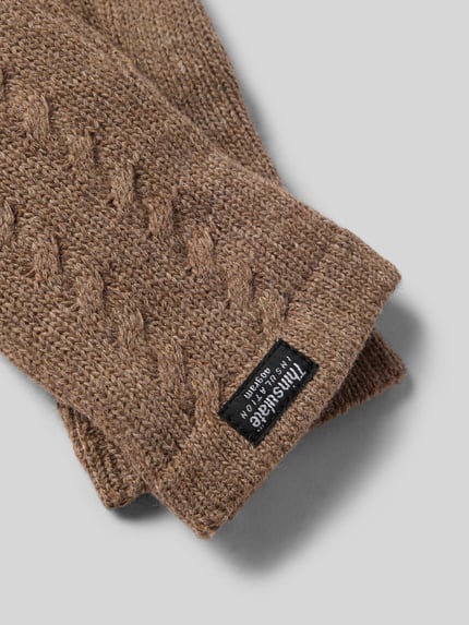 Produktfoto, Handschuhe aus reiner Wolle mit Label-Detail von EEM, braunes Zopfmuster, gerippter Abschluss, feine Textur, Damen Handschuhe