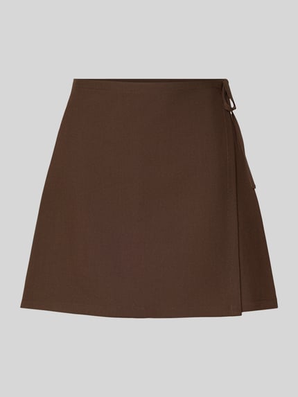 Körpernaher Mini-Rock in Wickel-Optik Modell 'BOSELLA' Shop The Look MANNEQUINE