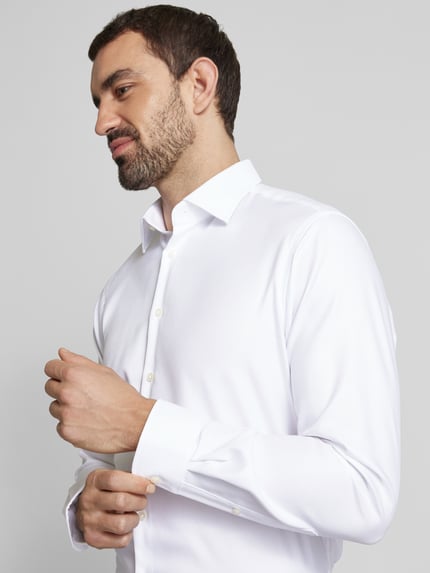 Christian Berg Men Koszula biznesowa o kroju regular fit z kołnierzykiem typu kent Biały 3