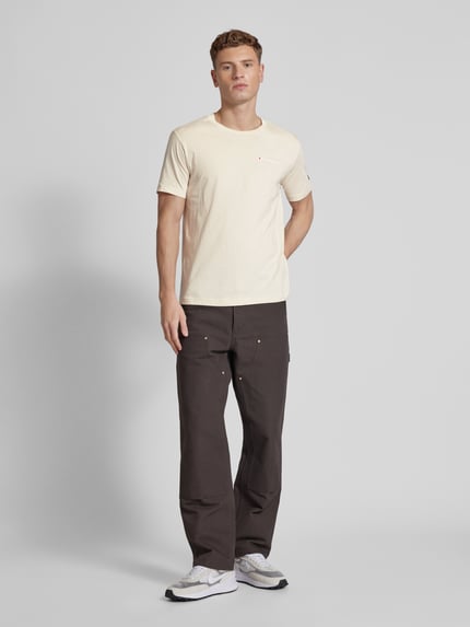 Champion T-Shirt mit Label-Print und Logo-Patch Sand 1