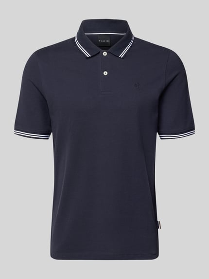 Produktfoto, Slim Fit Poloshirt mit Label-Stitching von bugatti in Dunkelblau, reine Baumwolle, Modell 'Käntchen', feine Struktur