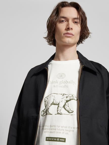 Champion T-shirt z detalami z logo Złamany biały 3