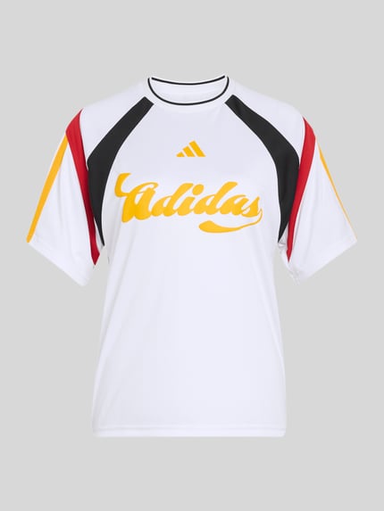 adidas Sportswear t-shirt sport o kroju relaxed fit z nadrukiem z logo Biały 2