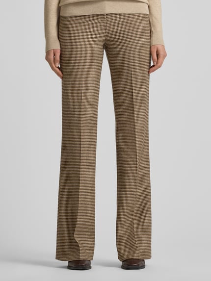 MANGO Flared Stoffhose mit Bundfalten Modell 'GINA' Mittelbraun 4
