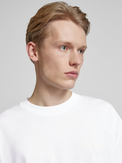 REVIEW T-shirt o kroju oversized z nadrukiem z logo Biały 3