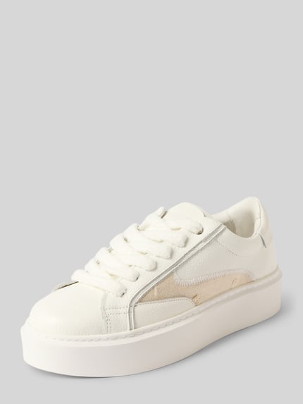 Produktfoto, Sneaker aus echtem Leder Modell 'LE PROMENEUR' von RETERNITY, weiß, abgerundete Form, glatte Sohle, Schnürverschluss, Absatzhöhe 4 cm, Schafthöhe 7 cm, Szerokość w rozmiarze 44: 9 cm