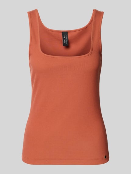 Produktfoto, Tanktop mit Karree-Ausschnitt von Marc Cain in Orange, Modal-Mix mit Stretch-Anteil, Körpernaher-Schnitt, Feinripp, Label-Detail