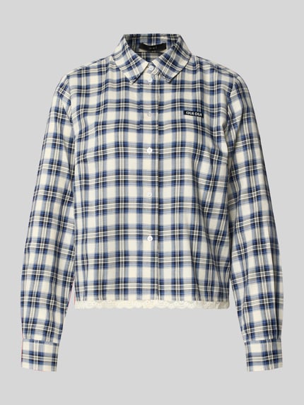 Produktfoto, Regular Fit Hemdbluse aus reiner Baumwolle mit Spitzenbesatz von Oui, blauw-wit geruit, lange mouwen, logo-patch, shirtkraag, knoopsluiting, stof met zachte textuur, ruglengte 57 cm, mouwlengte 61 cm