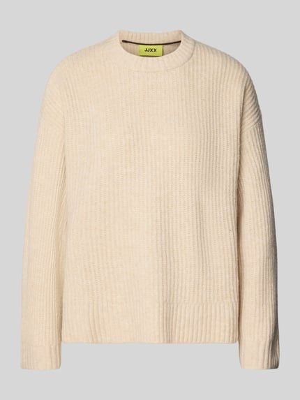 Produktfoto, oversized gebreide trui met geribde boorden, model 'SIGGA' van JJXX, wolmix, ronde hals, beige kleur, damesmode.