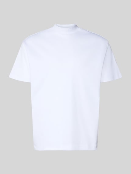 Relaxed Fit T-Shirt aus reiner Baumwolle Modell 'SPIRIT70' Shop The Look MANNEQUINE