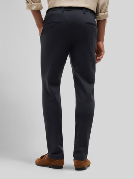 Tommy Hilfiger Chinos o kroju slim fit z mieszanki bawełny model 'BLEECKER' Granatowy 5